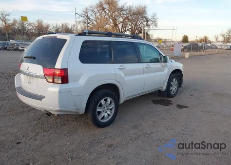 2011 Mitsubishi Endeavor z USA, uszkodzony, nr VIN 4A4JN2AS3BE026821